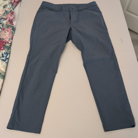 Lululemon Athletica Abc Men's Slate Blue Chinos - Picture 1 of 8